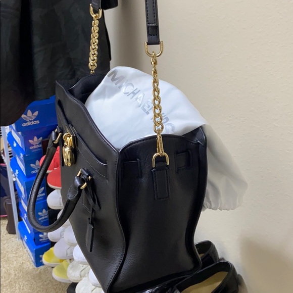 Large Michael Kors Purse - Picture 8 of 11